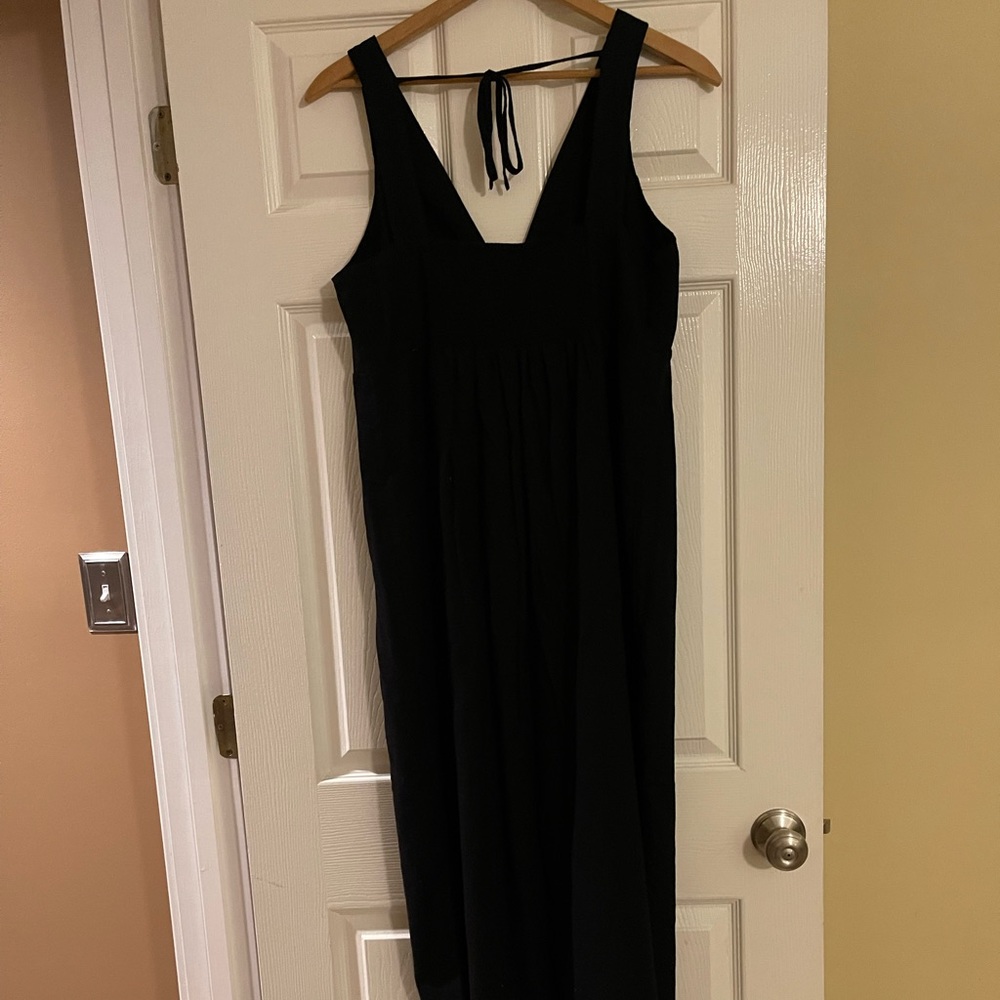 Old Navy black linen sleeveless empire waist sundress.